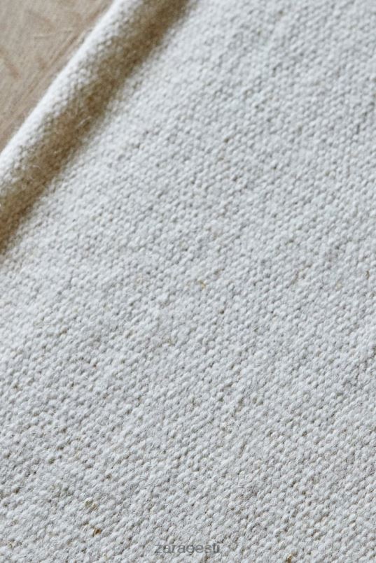 Zara villasegu vaip unisex ekru tarvikud 42F0H1650