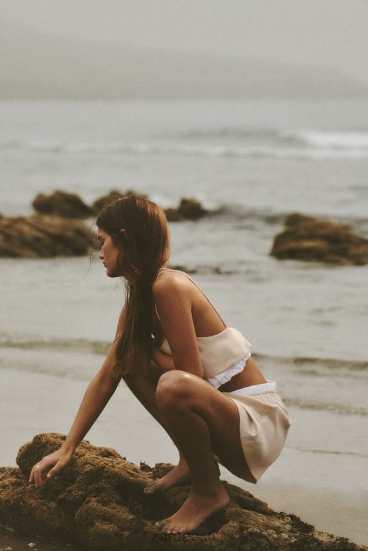 Zara satiinefektiga popliinist äärisega lühikesed püksid naised kivi Riietus 42F0H584