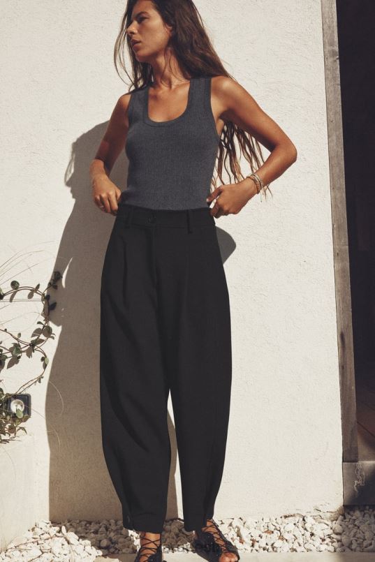 Zara plisseeritud kitsenevad püksid naised must Riietus 42F0H874