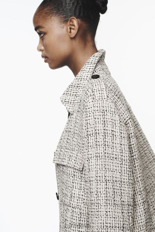 Zara struktureeritud bleiser plaastritaskutega naised ekru/must Riietus 42F0H172