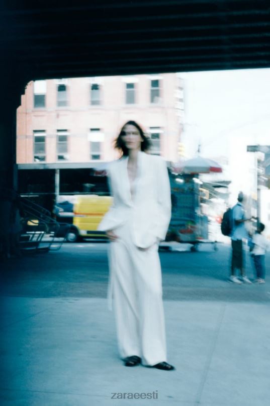 Zara vööga smokingu jope naised ekru Riietus 42F0H174