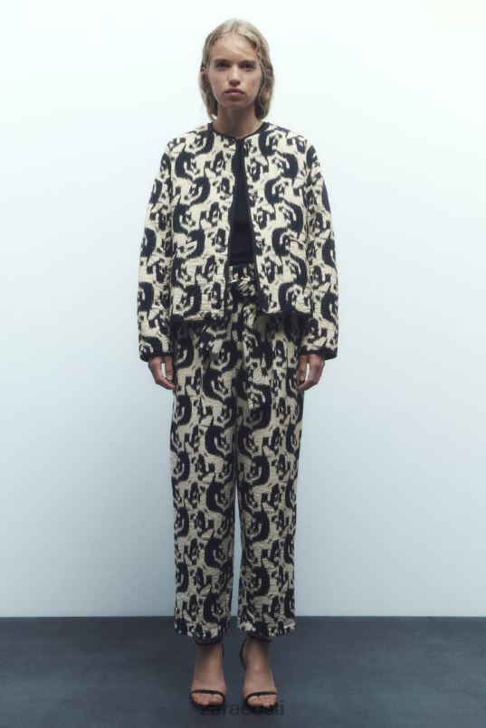 Zara loomamustriga puffjakk naised ekru/must Riietus 42F0H107